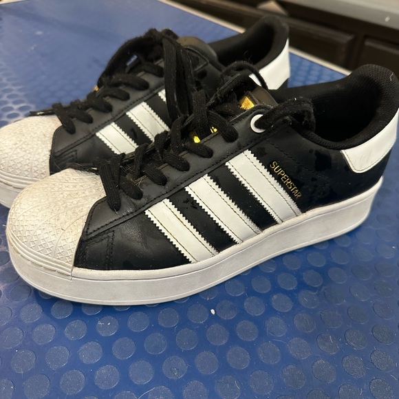 Adidas size 9 mod classic leather shoe - Picture 4 of 7